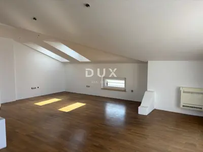 Stan 192 m², Medulin - panoramski pogled na more - 10
