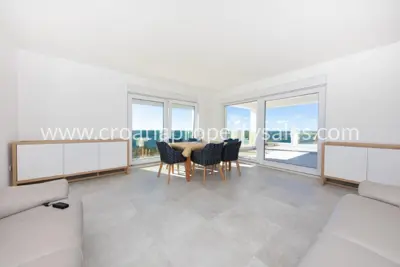 House 380 m², Rogoznica - new construction by the sea - 12