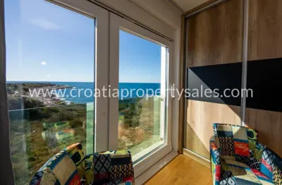 House 380 m², Rogoznica - new construction by the sea - 17