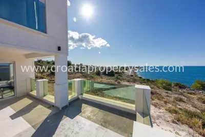 House 380 m², Rogoznica - new construction by the sea - 16