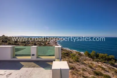 Haus 380 m², Rogoznica - Neubau am Meer