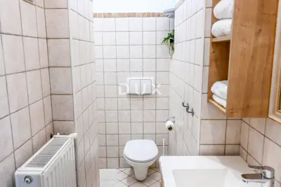 House for sale in Opatija - Centar, 320 m² - 18