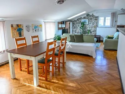 House for sale in Opatija - Centar, 320 m² - 21