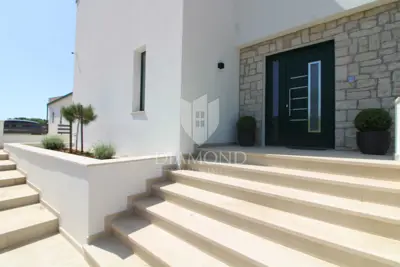 Haus 286 m², Marčana - Pool und Grundstück 1.154 m² - 22