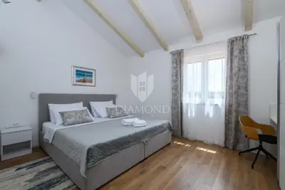 Haus 286 m², Marčana - Pool und Grundstück 1.154 m² - 15