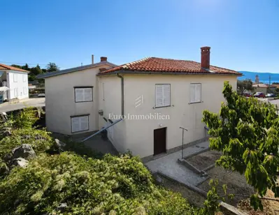 House for sale in Krk, 200 m² - 4