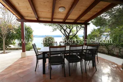 House 179 m², Omiš - quiet location near the sea - 10