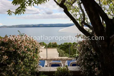 House 179 m², Omiš - quiet location near the sea - 14