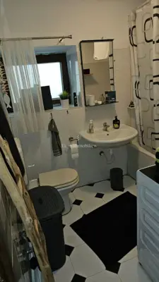 Kuća u nizu blizu mora - Baška - 18
