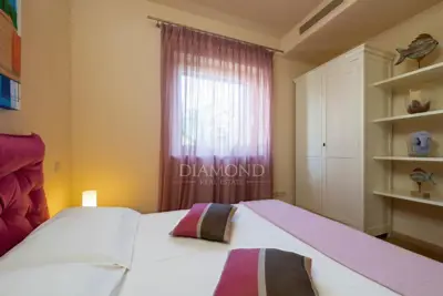 Kuća 160 m², Poreč - luksuzna vila s bazenom - 17