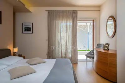 Kuća 160 m², Poreč - luksuzna vila s bazenom - 16