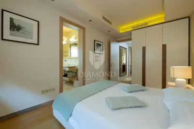 Kuća 160 m², Poreč - luksuzna vila s bazenom - 18