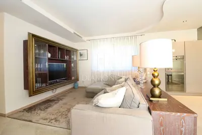 Kuća 160 m², Poreč - luksuzna vila s bazenom - 12
