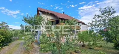 Kuća 140 m², Velika Gorica - Kokotovo naselje, parcela 788 m²