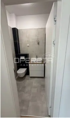 Luksuzni dvoetažni penthouse u Velikoj Gorici – privatni ulaz liftom u dnevni bo - 16