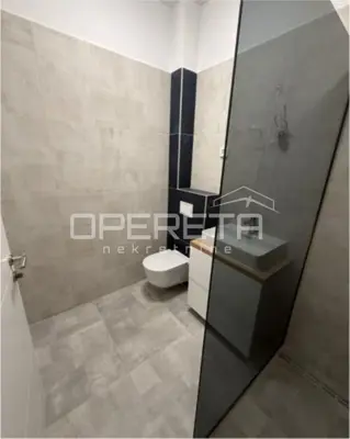 Luksuzni dvoetažni penthouse u Velikoj Gorici – privatni ulaz liftom u dnevni bo - 17