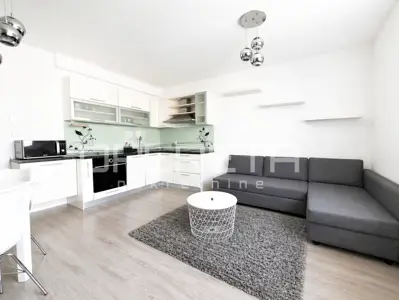 Stan 39 m², Maksimir - 2-soban, namješten - 2