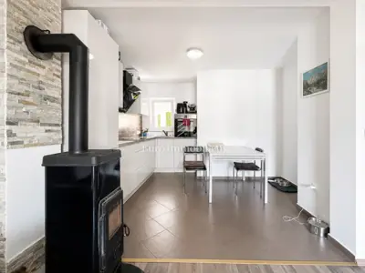 Wohnung 55,49 m², Veli Brgud - 2 Schlafzimmer und Balkon - 3