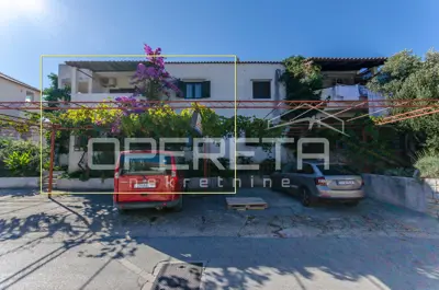 Haus zum Kauf in Supetar, 200 m²