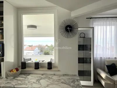 Apartman 47 m², Malinska na Krku, velika terasa i pogled na more - 13