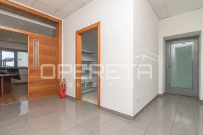 Commercial property for rent in Odra, 220 m² - 17