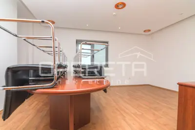 Commercial property for rent in Odra, 220 m² - 14