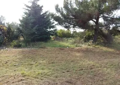 Building land 650 m², Peroj, 550 m from the sea