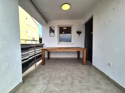 Apartment 75 m², Šilo - 2 bedrooms and covered terrace - 4