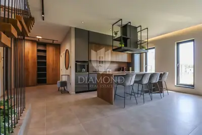 Villa 200 m², Svetvinčenat - new, pool and summer kitchen - 13