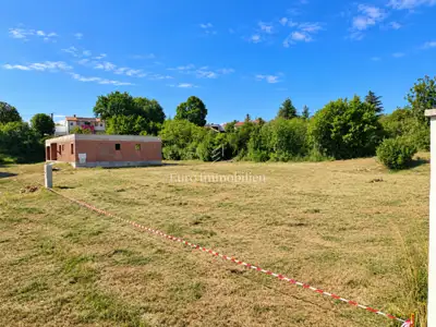 Building plot 1,055 m², Labin - permit for a semi-detached house
