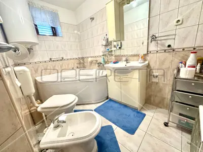 Haus 381 m², Stupin Čeline - 150 m vom Meer - 10