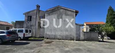 Haus 700 m², Roč - 5 Apartments und etablierte Vermietung - 6