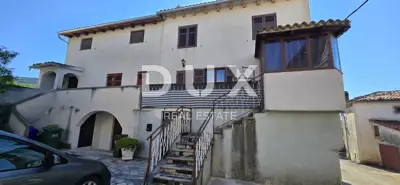 Haus 700 m², Roč - 5 Apartments und etablierte Vermietung - 13