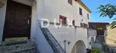 Haus 700 m², Roč - 5 Apartments und etablierte Vermietung - 10