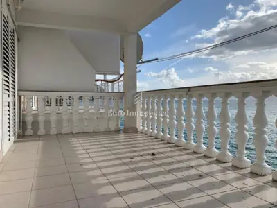 House for sale in Brist, 208 m² - 13