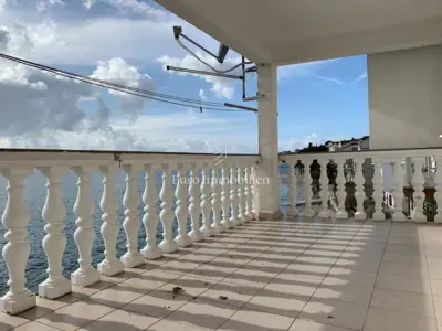 House for sale in Brist, 208 m² - 15