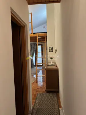 Stan u Crikvenici, 4. kat, galerija i 2 spavaće sobe - 10