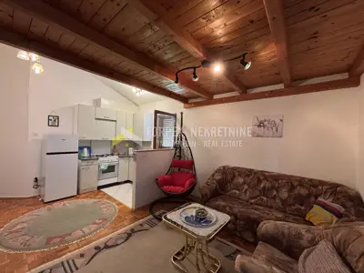 Stan u Crikvenici, 4. kat, galerija i 2 spavaće sobe - 6