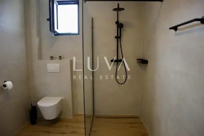 Vila 237 m², Rogač na Šolti - uz more i privatnost - 16