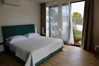 Vila 237 m², Rogač na Šolti - uz more i privatnost - 9