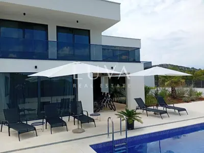 Vila 237 m², Rogač na Šolti - uz more i privatnost - 22