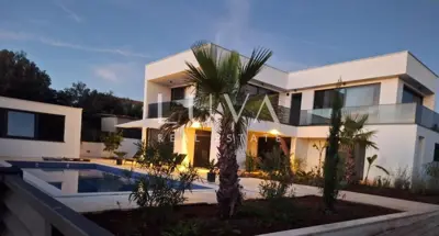 Vila 237 m², Rogač na Šolti - uz more i privatnost - 8