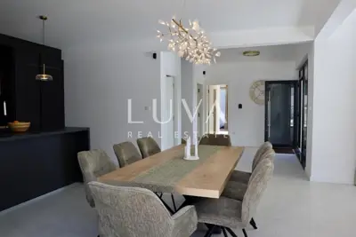 Vila 237 m², Rogač na Šolti - uz more i privatnost - 6
