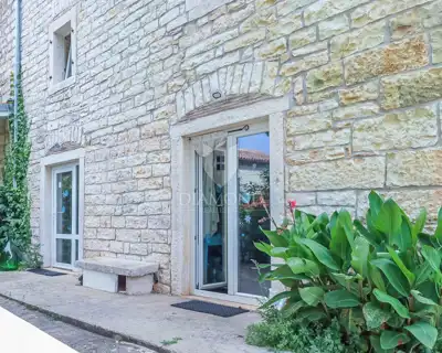 Wunderschönes Steinhaus in einem kleineren Ort nahe Rovinj - 4