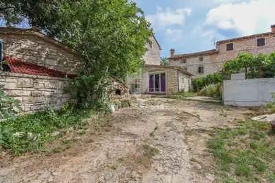 Wunderschönes Steinhaus in einem kleineren Ort nahe Rovinj - 13