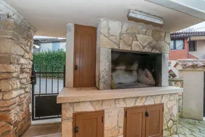 Geschäftsgebäude 276 m², Poreč - Restaurant und Unterkunft - 16