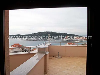 Villa 447 m², Rogoznica, Zentrum und Panoramablick - 7