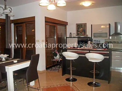 Villa 447 m², Rogoznica, Zentrum und Panoramablick - 3