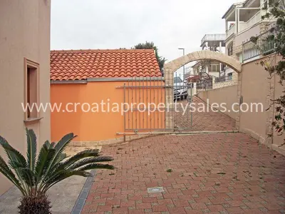 Villa 447 m², Rogoznica, Zentrum und Panoramablick - 4