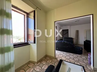 Kuća 124,5 m², Oprtalj - centar, 2 spremišta - 5